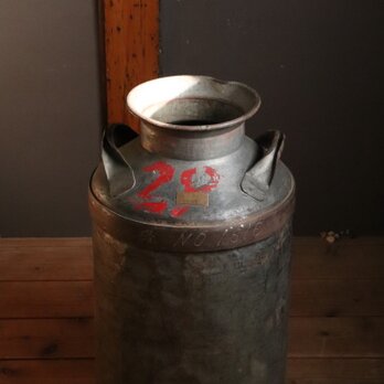 №120　古いアイアンミルク缶/古道具/古雑貨/アンティーク/インダストリアル/花器/50910の画像