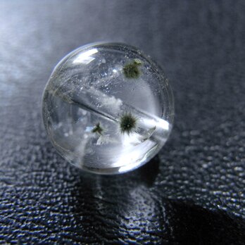 星入り水晶（アクチノライト・イン・クォーツ）10mm 7（1個）の画像